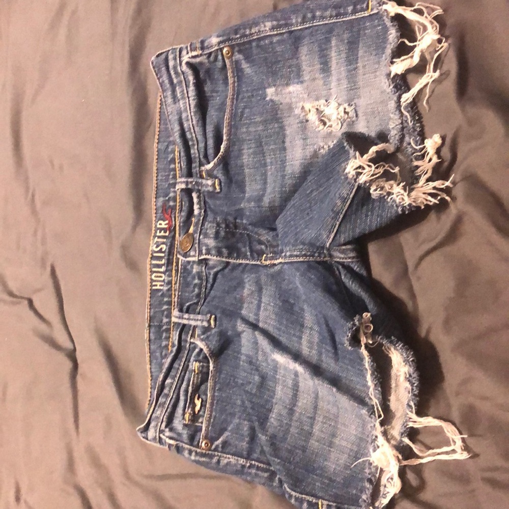 Hollister jean shorts